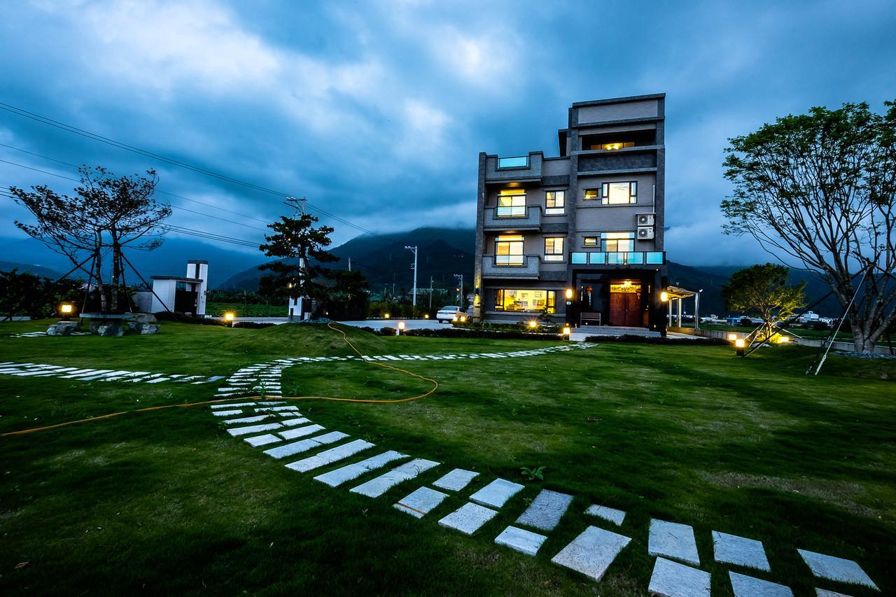 96 Coll Pig Hotel Ji'an Esterno foto